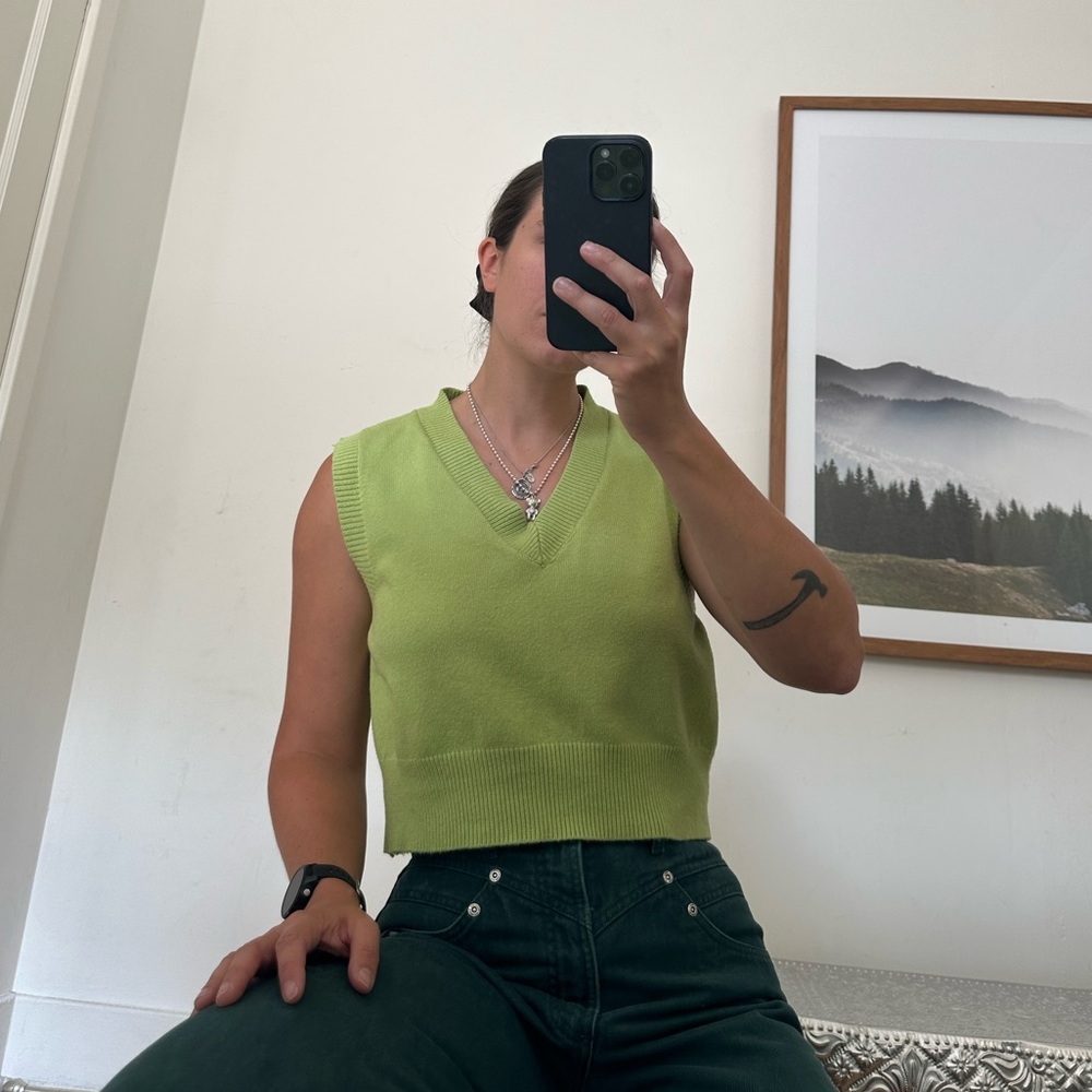 Green Sleeveless Knit Top